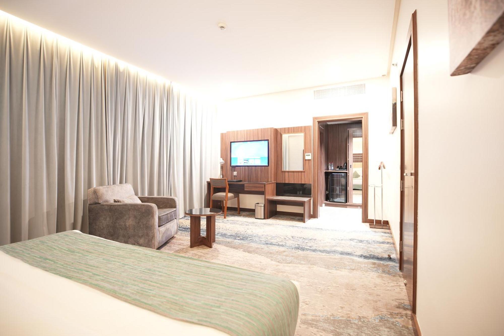 White Diamond Hotel Sari 吉达 外观 照片