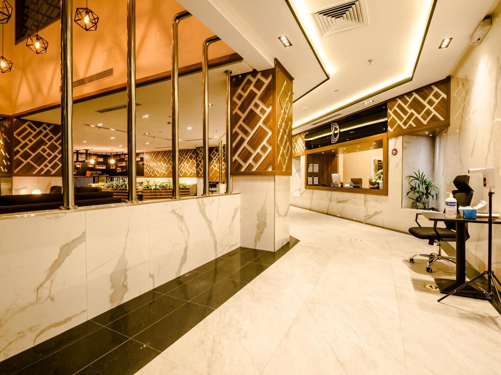 White Diamond Hotel Sari 吉达 外观 照片