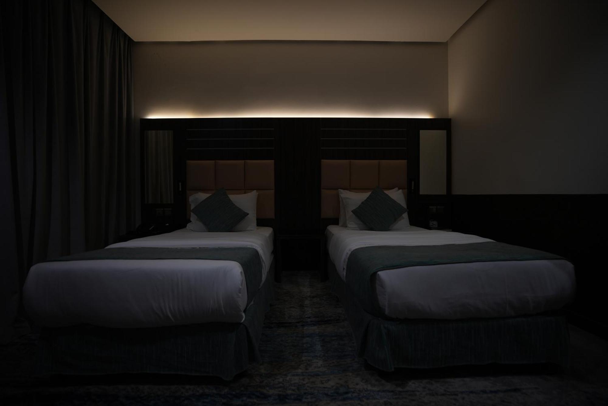 White Diamond Hotel Sari 吉达 外观 照片