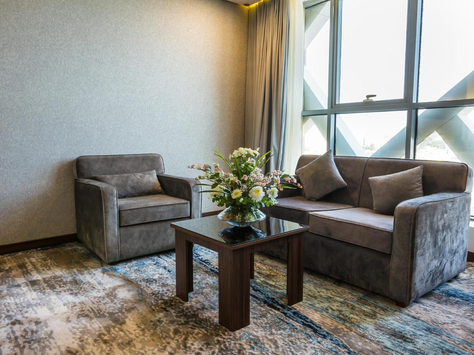 White Diamond Hotel Sari 吉达 外观 照片